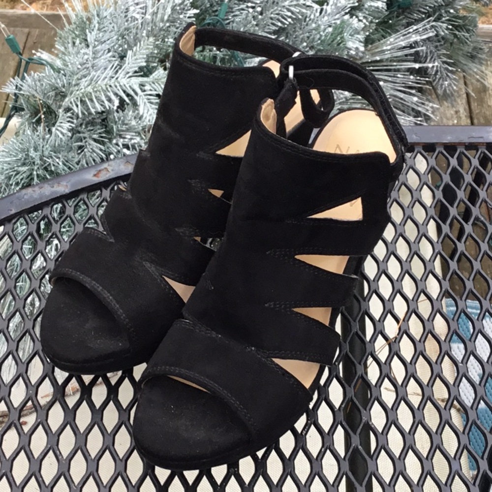 Woman’s shoes